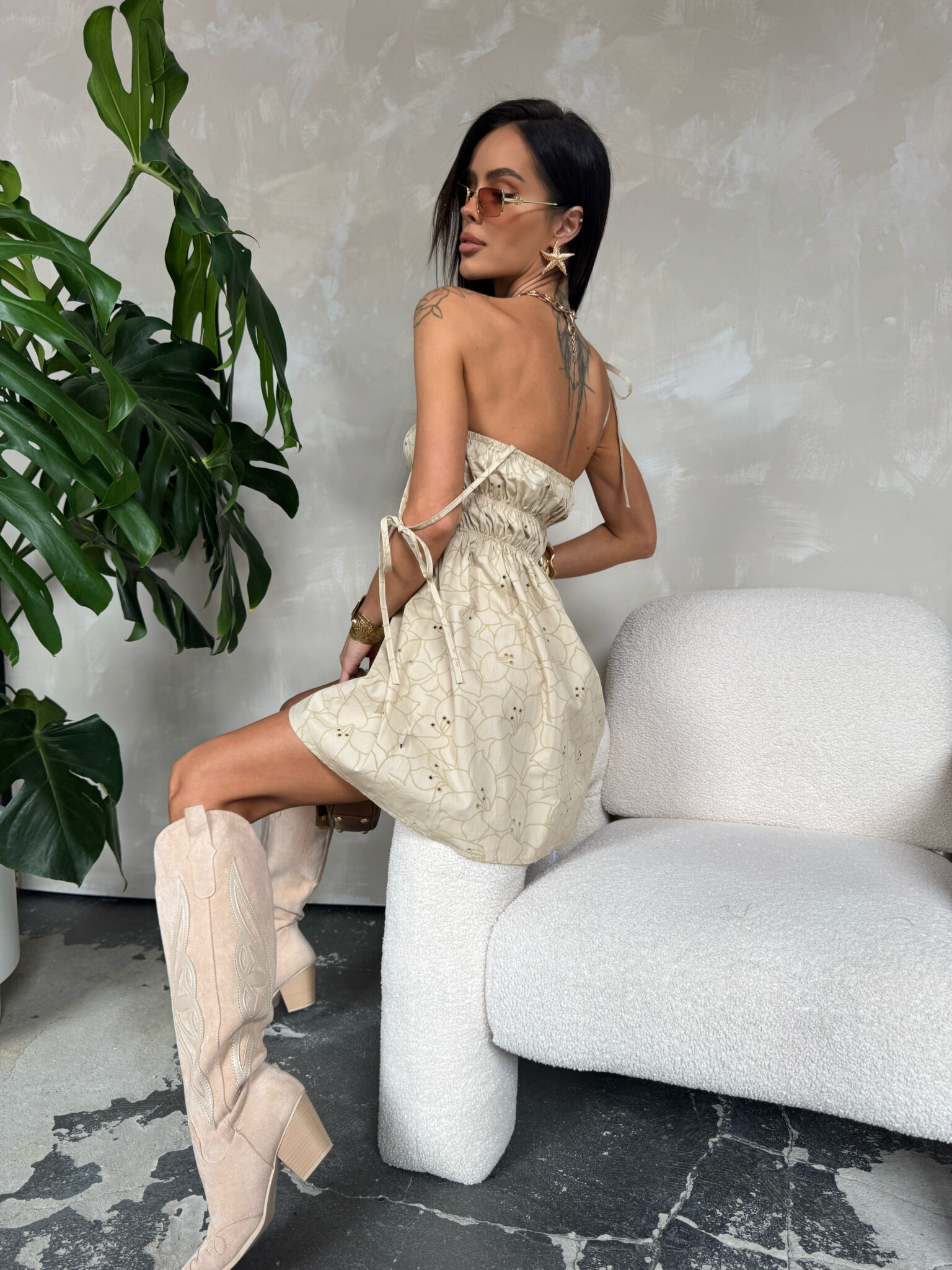 Sukienka DAHLIA beż LAMANUEL - obrazek 7