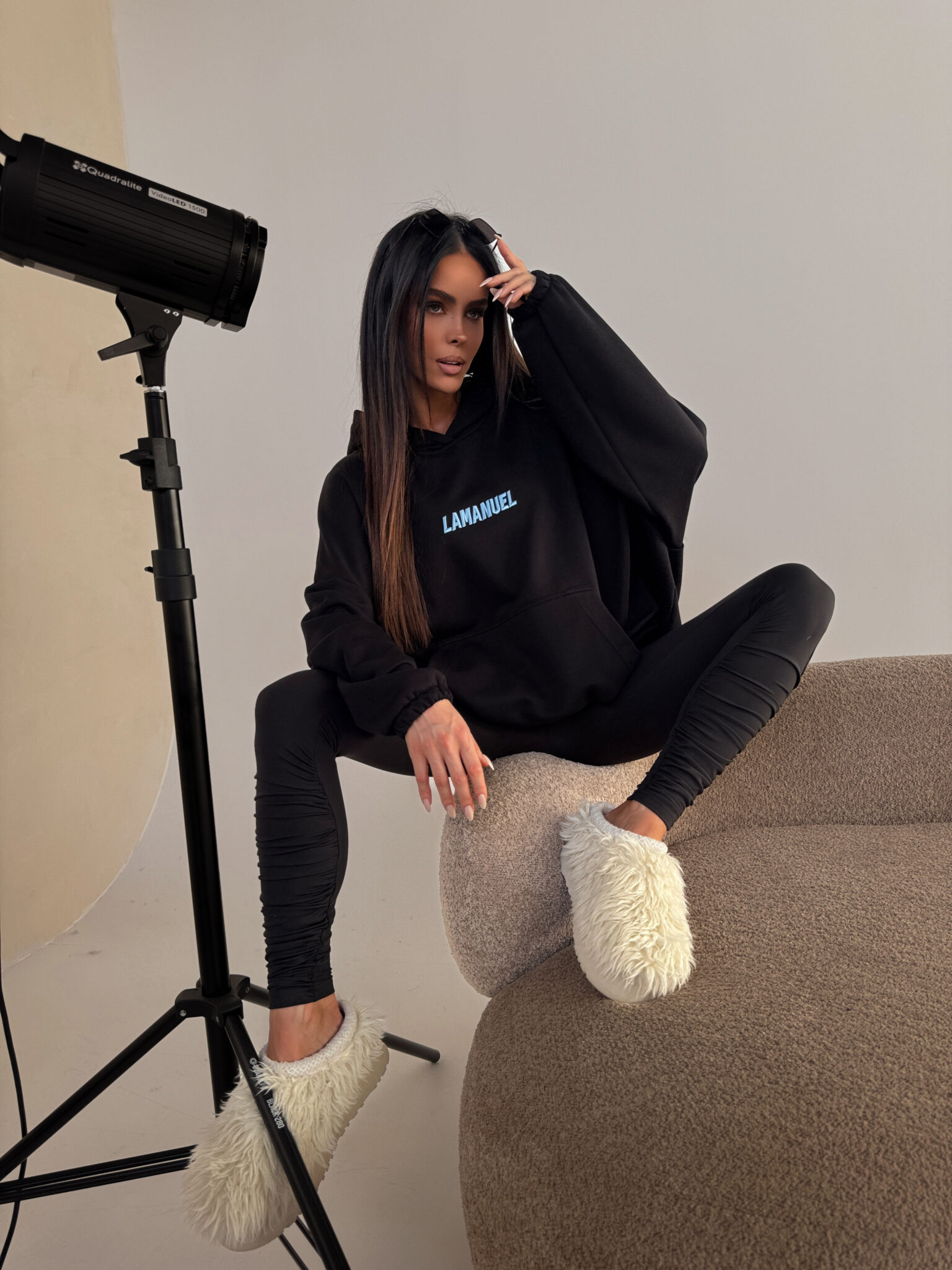 Bluza RESPECT czarna LAMANUEL - obrazek 10