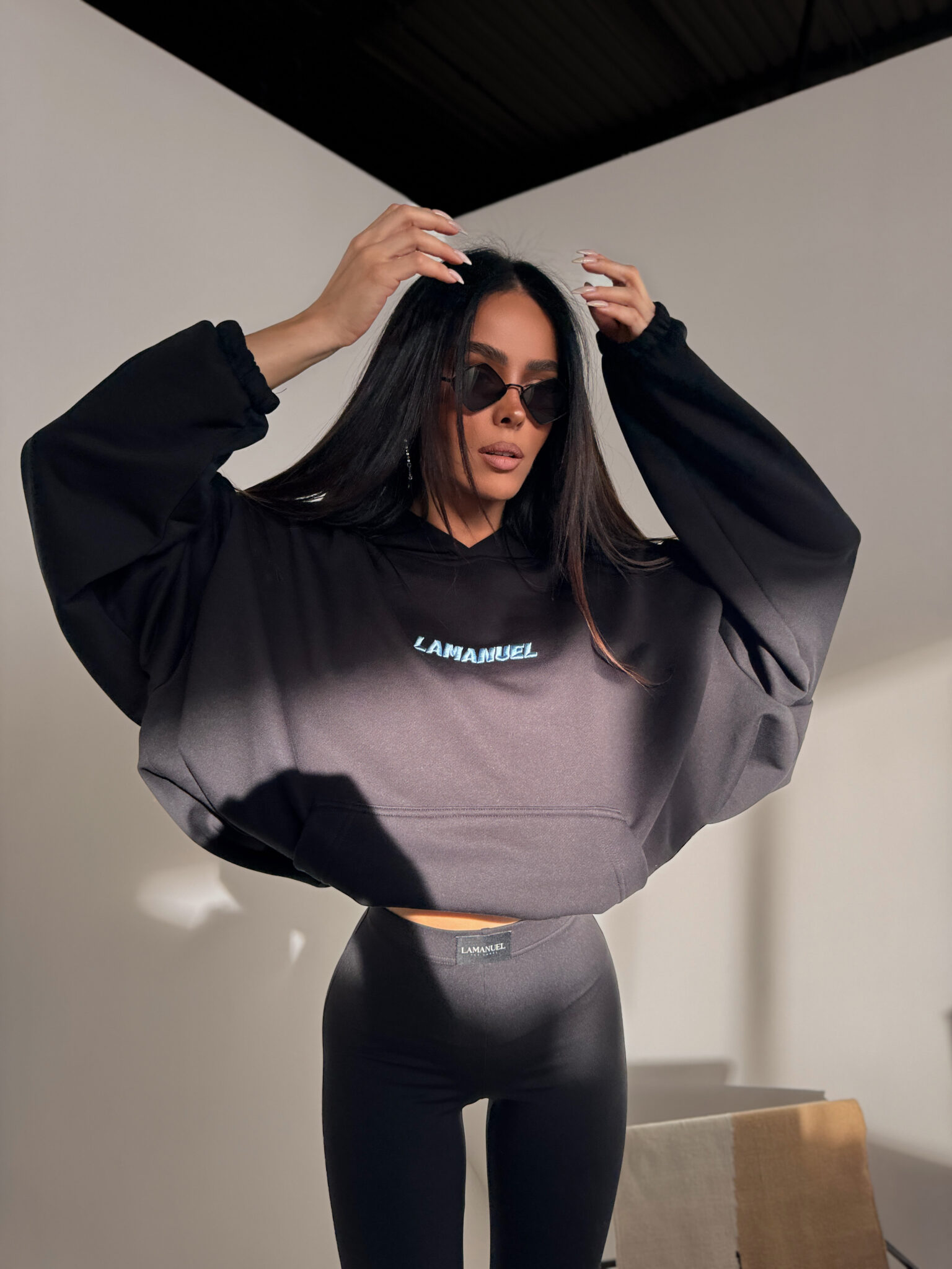 Bluza RESPECT czarna LAMANUEL - obrazek 2