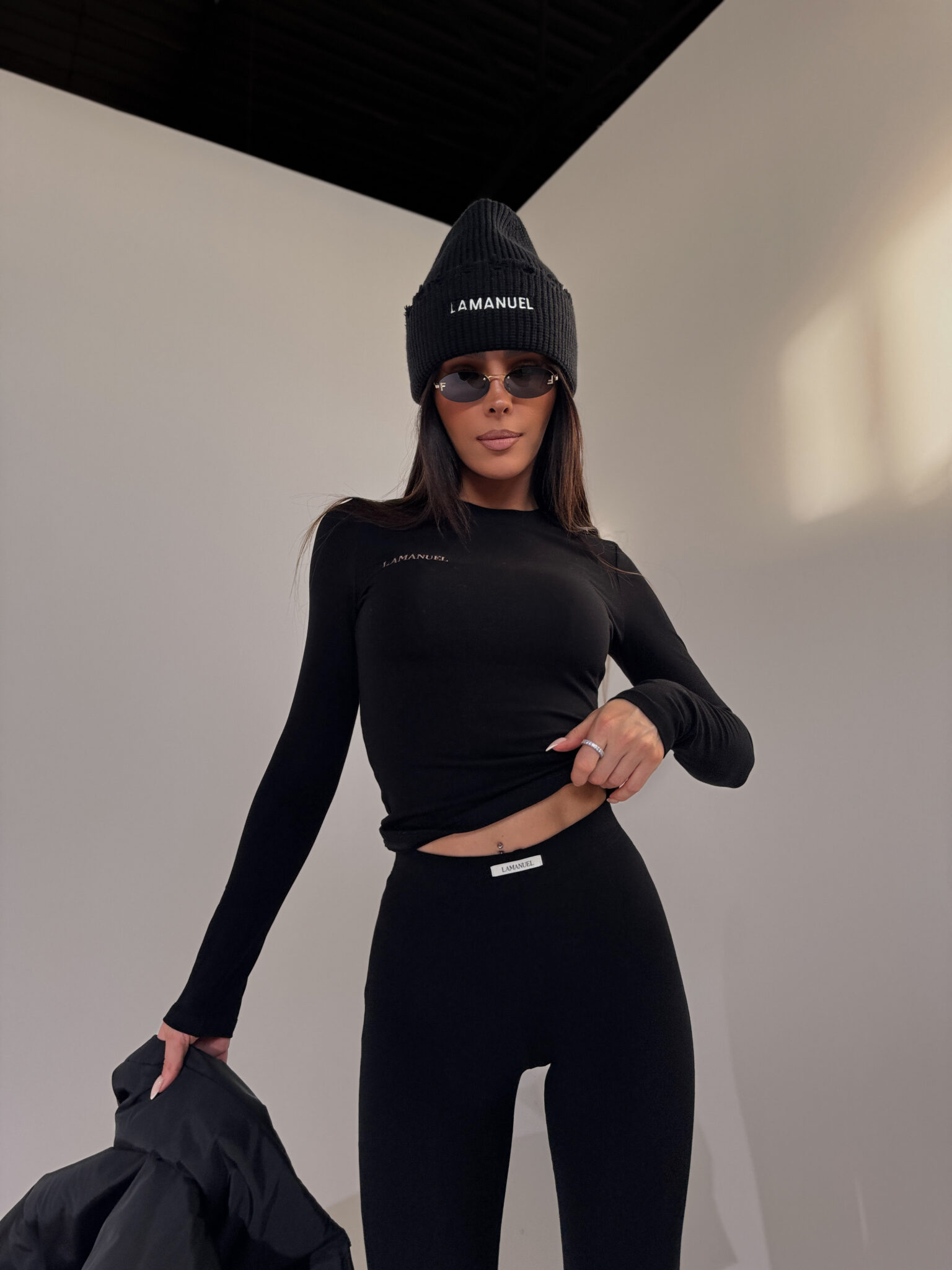 Top ORIGIN czarny LAMANUEL - obrazek 5