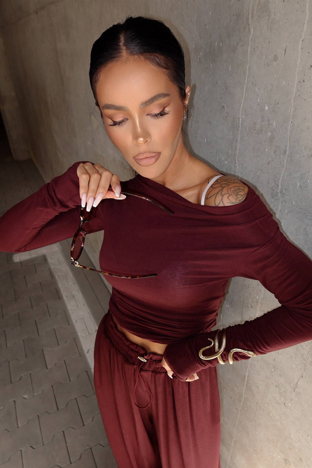 Top HUGGIE bordo LAMANUEL - obrazek 8