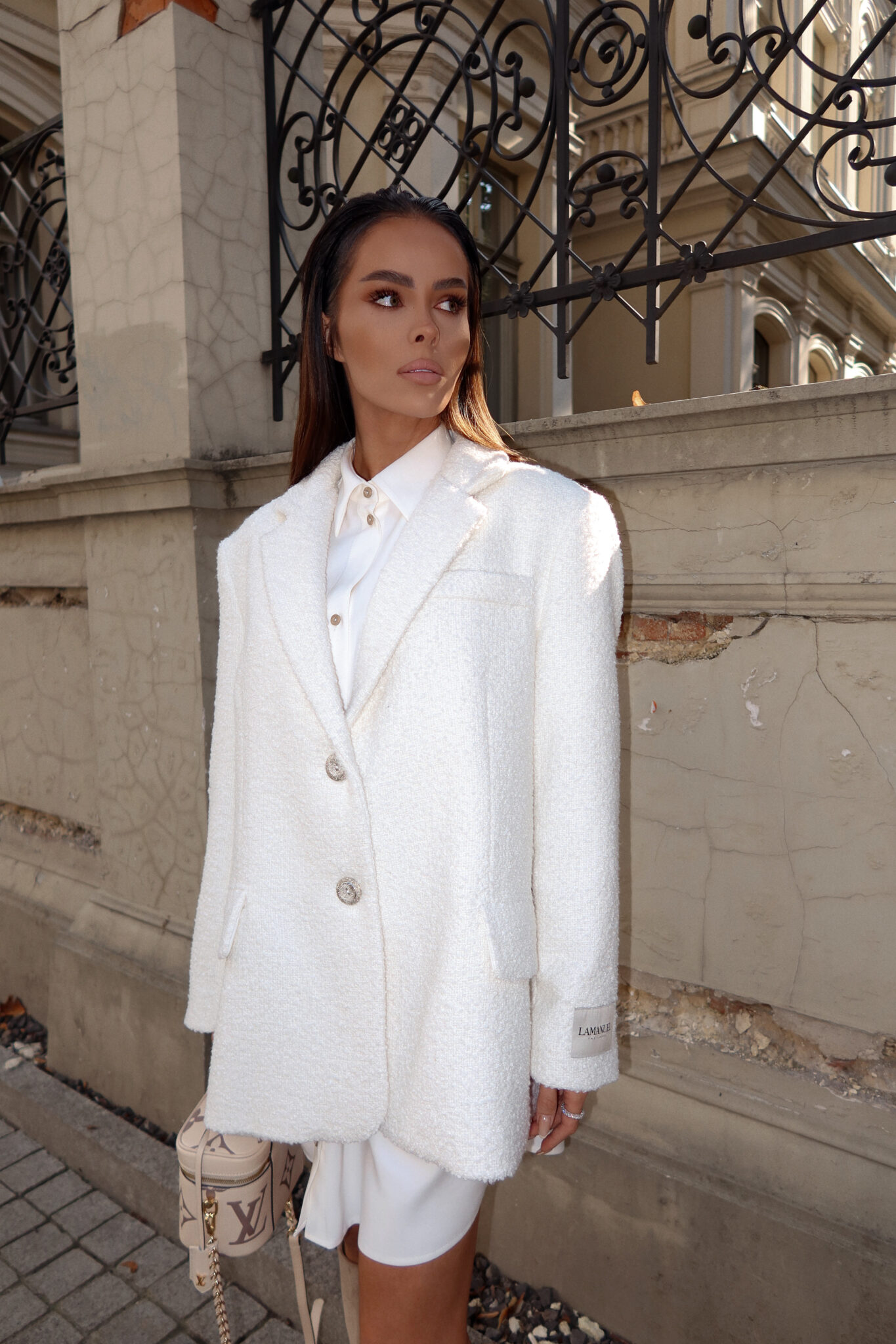 Marynarka FEMININE ecru LAMANUEL - obrazek 3