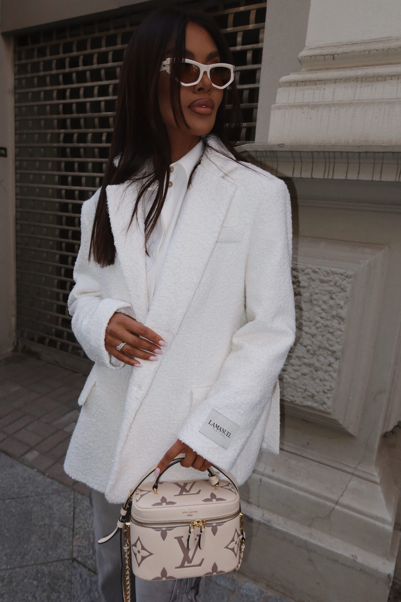 Marynarka FEMININE ecru LAMANUEL - obrazek 2