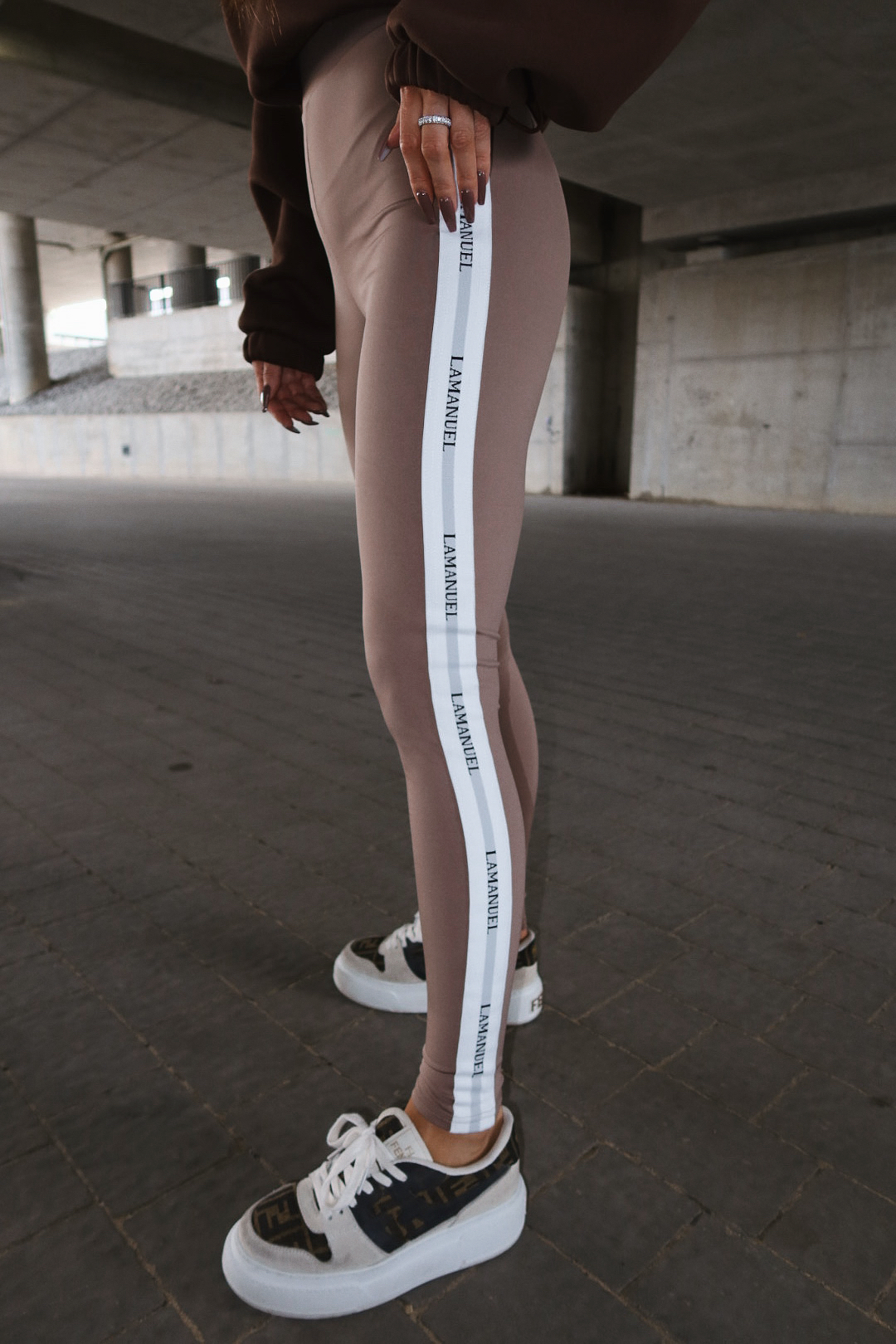 Legginsy VERSION latte LAMANUEL - obrazek 4