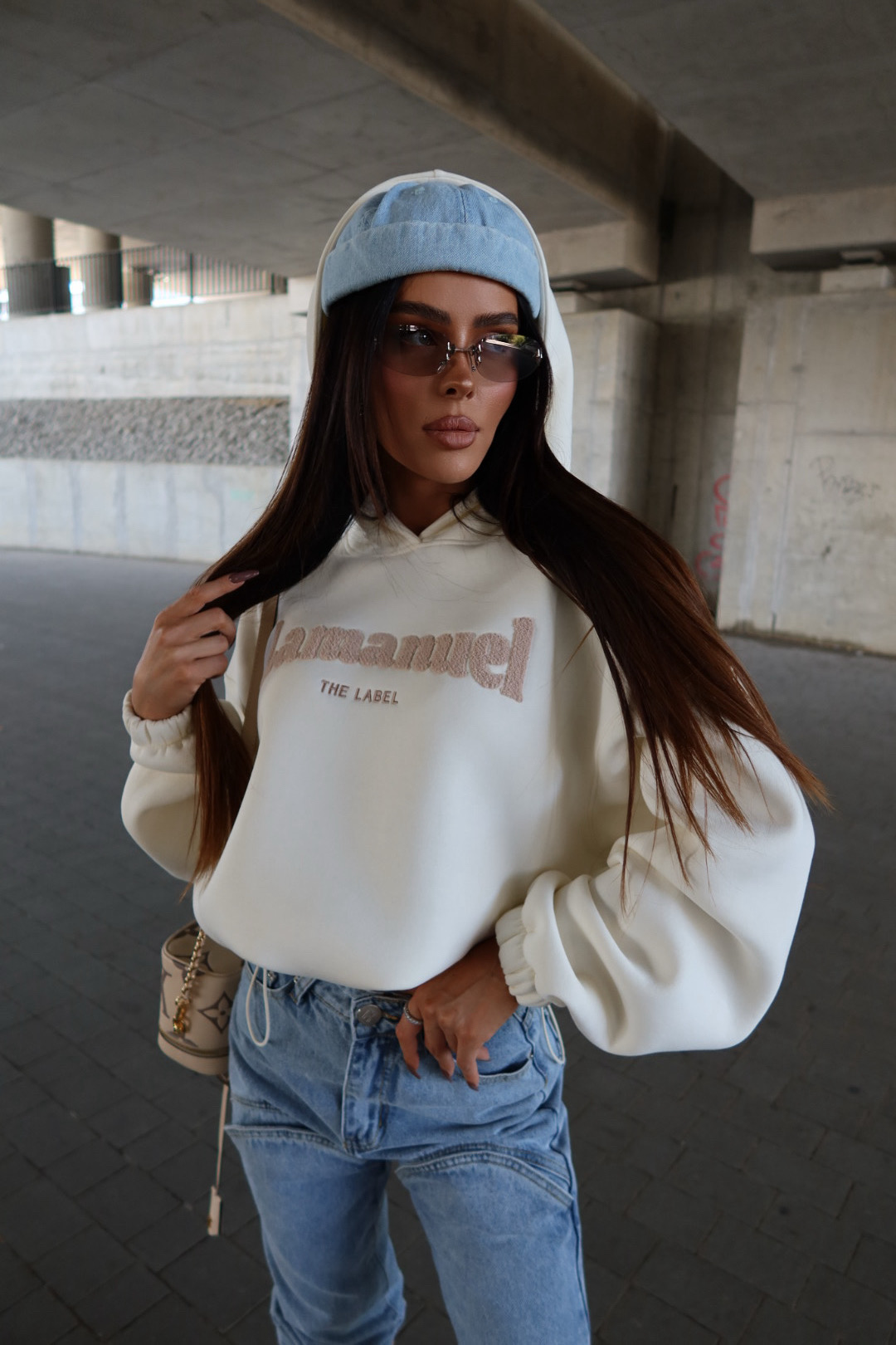 Bluza FLUFFY ecru LAMANUEL - obrazek 8