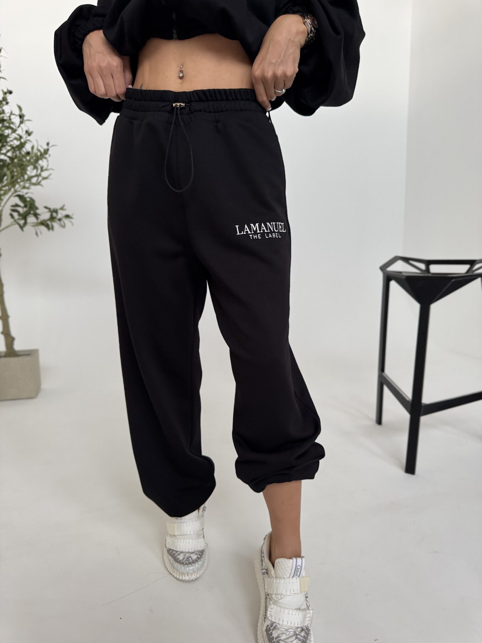 Spodnie BASIC czarne LAMANUEL - obrazek 4