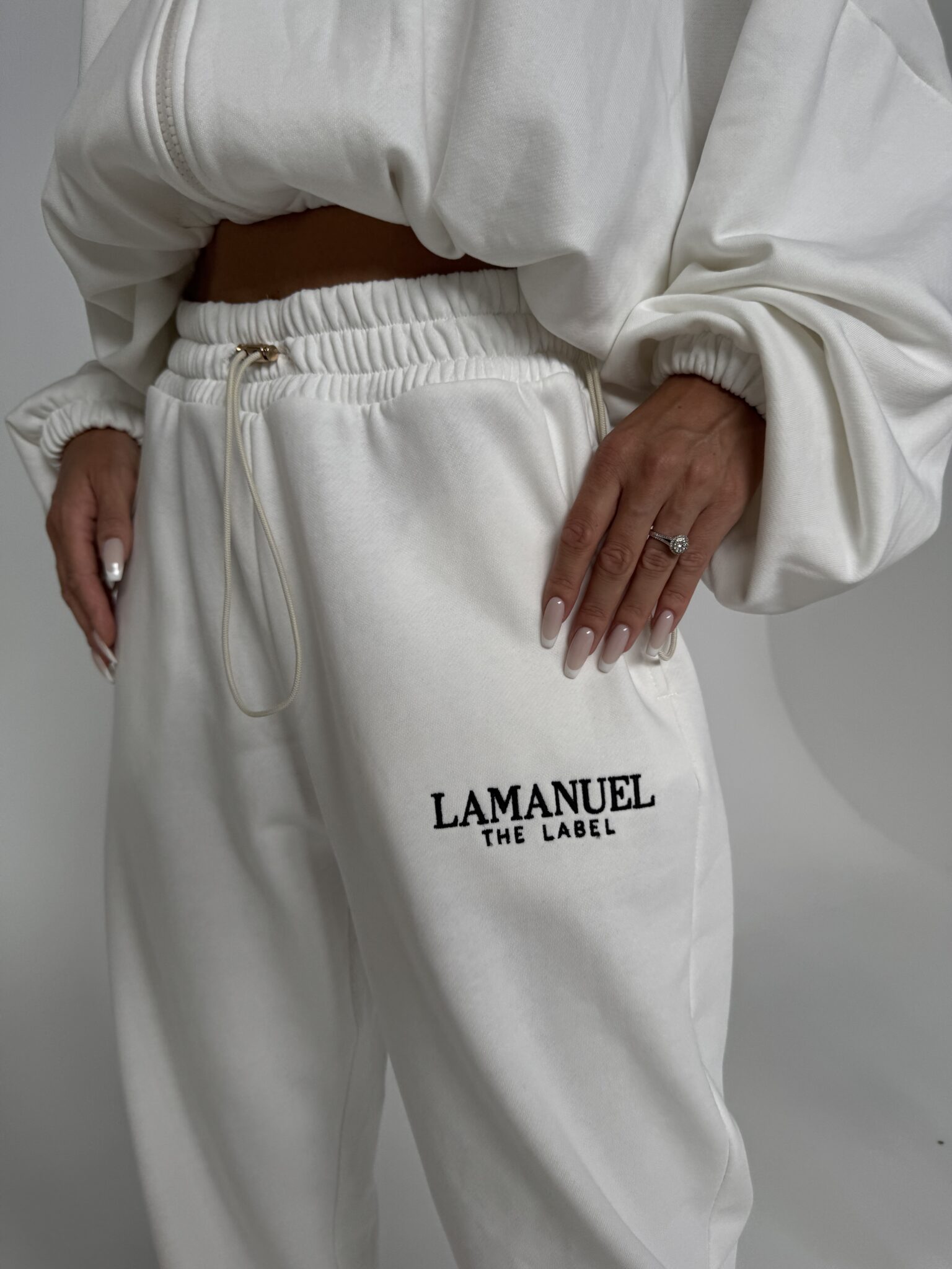 Spodnie BASIC ecru LAMANUEL - obrazek 4