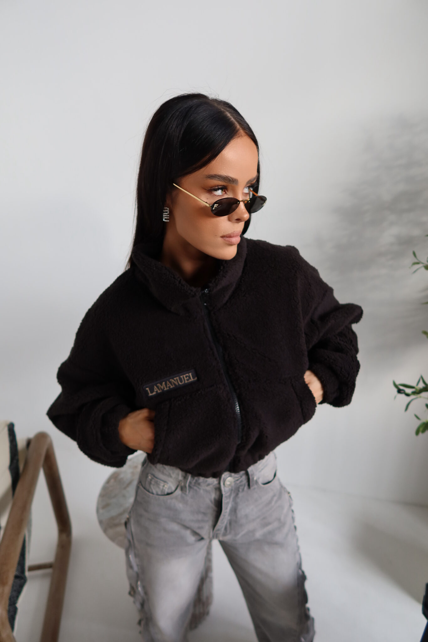 Kurtka FURRY czarna LAMANUEL - obrazek 3